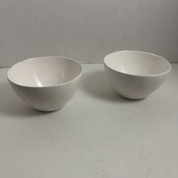Crate&Barrel White bowl Set Modern Minimalist Design - Picture 1 of 5